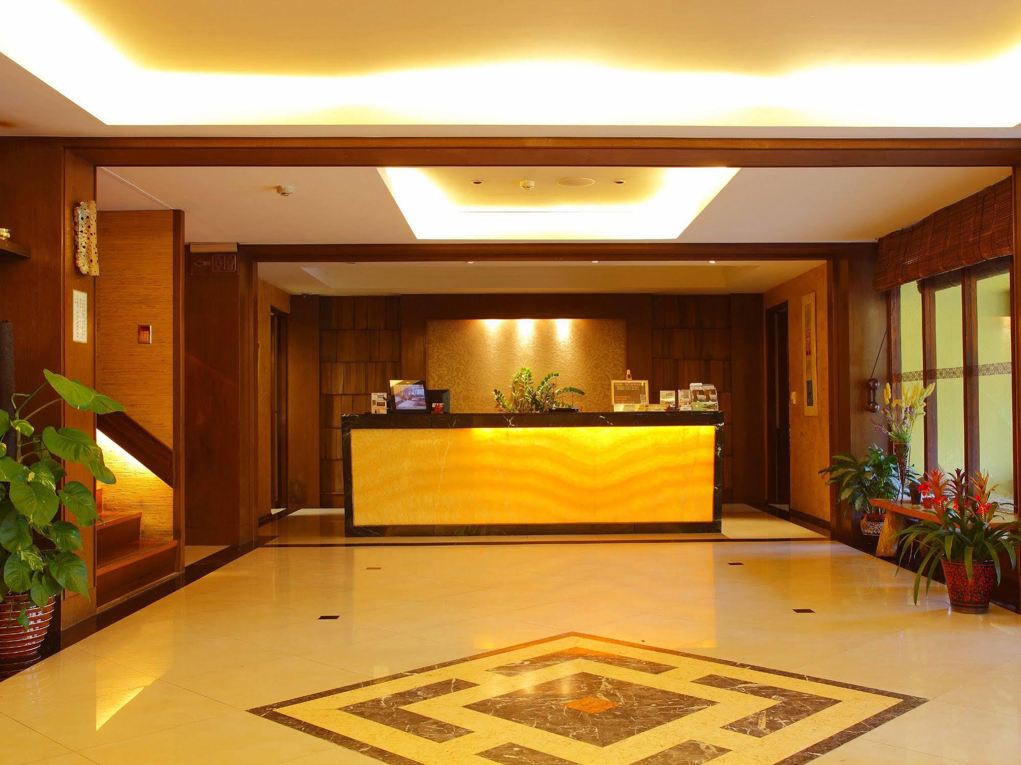 La Villa Hotels & Resorts Taipei Exterior photo